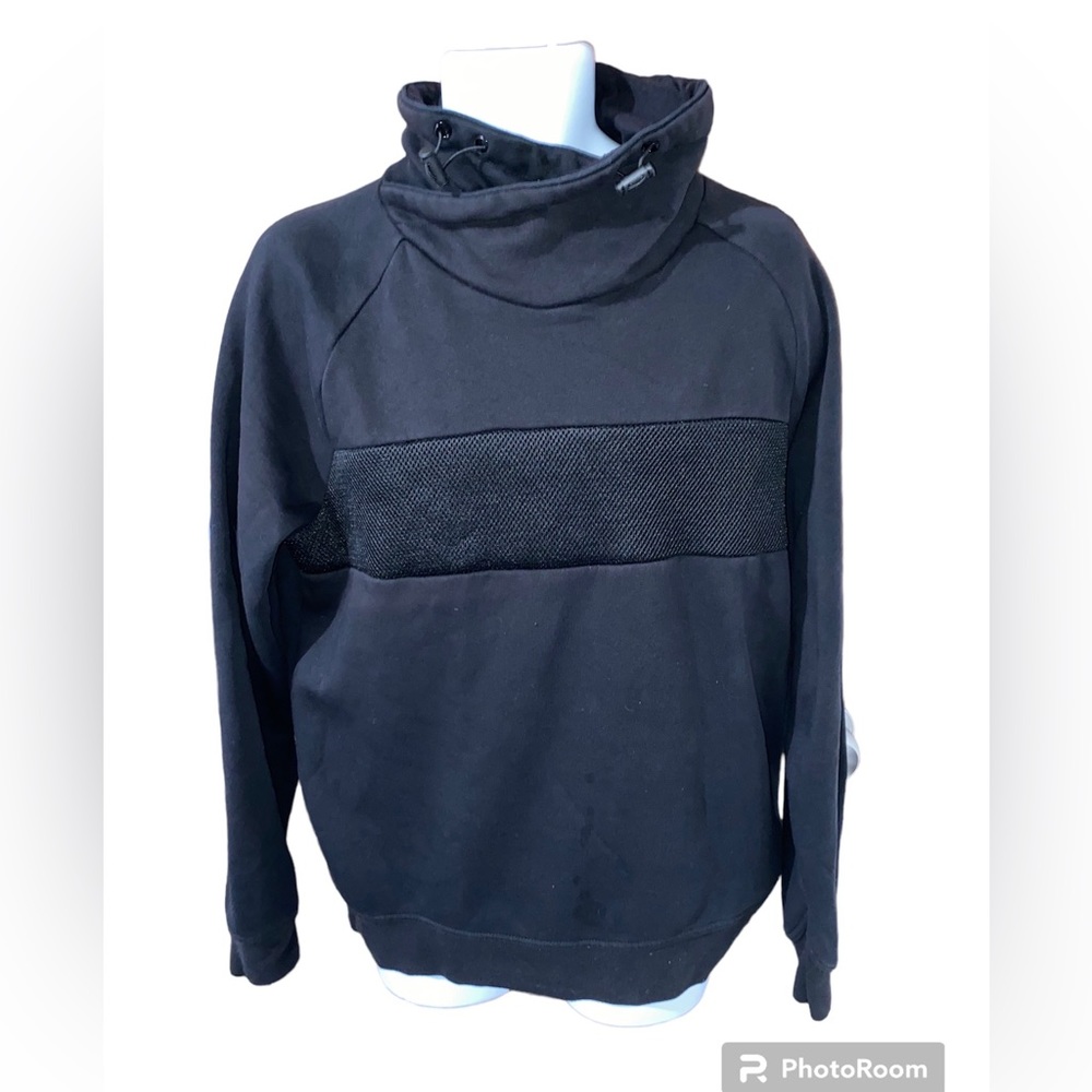 H&M Men's Black Pullover  Sweater Size L